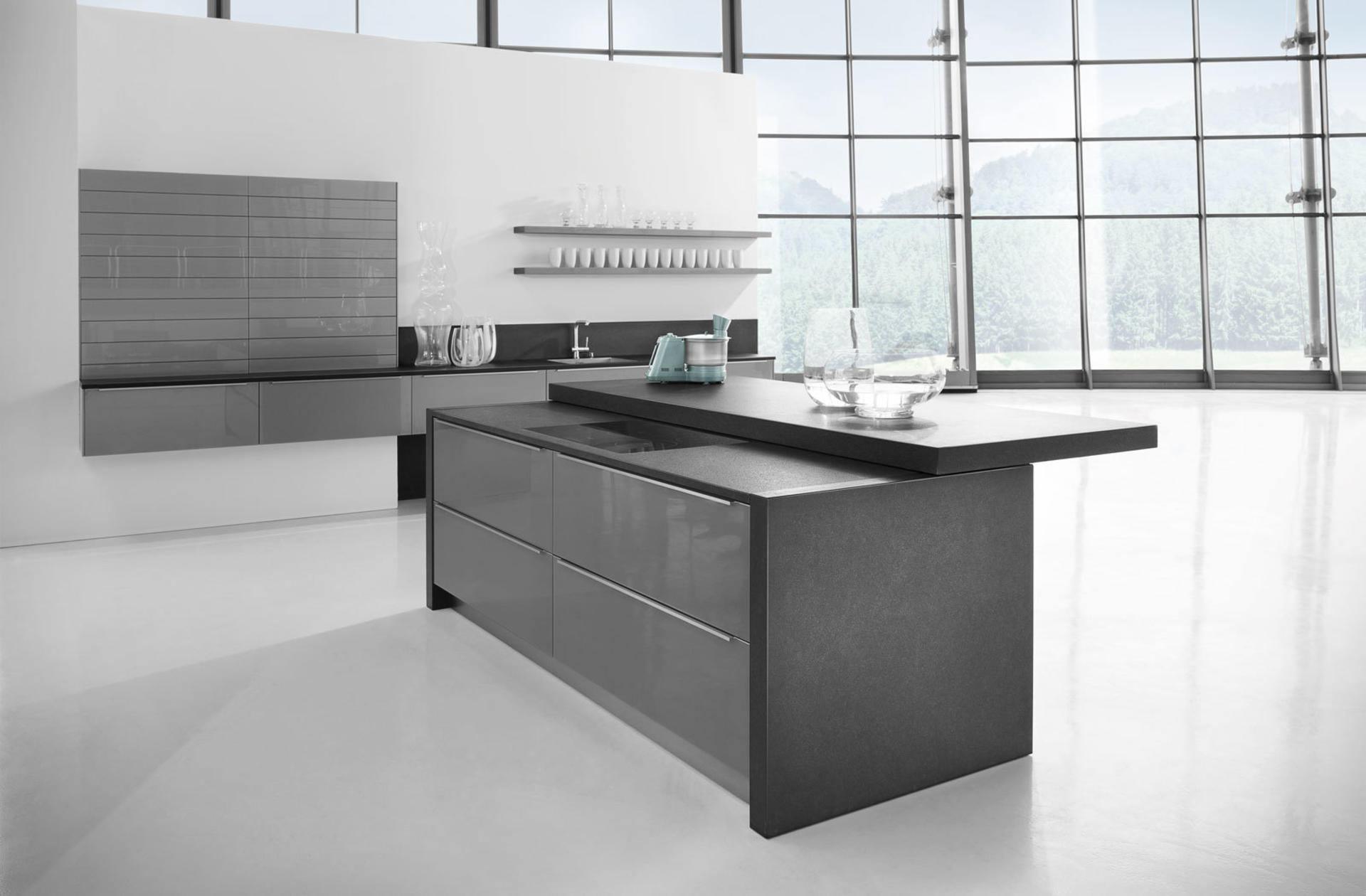 Кухни Häcker, название фасада: Lava grey high gloss lacquer арт. 4030